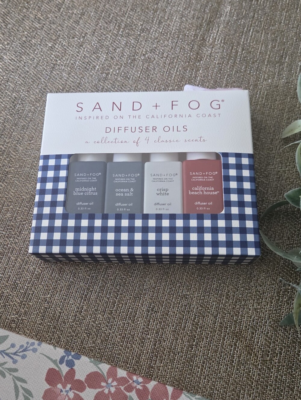 SAND + FOG Blue and White Diffuser Oils Gift Set